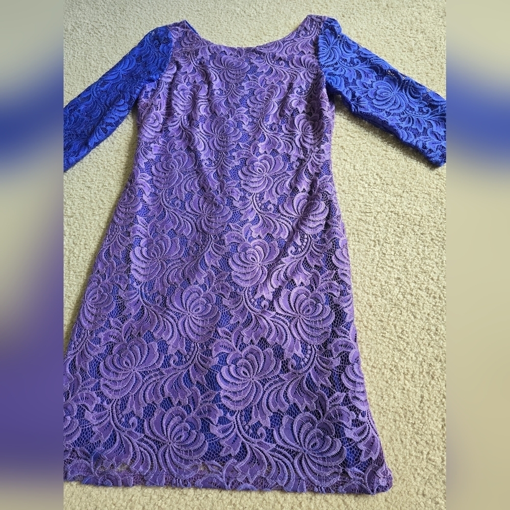 215. Fully Lined Purple Blue Lace Floral Elegant Dress - Picture 3 of 10